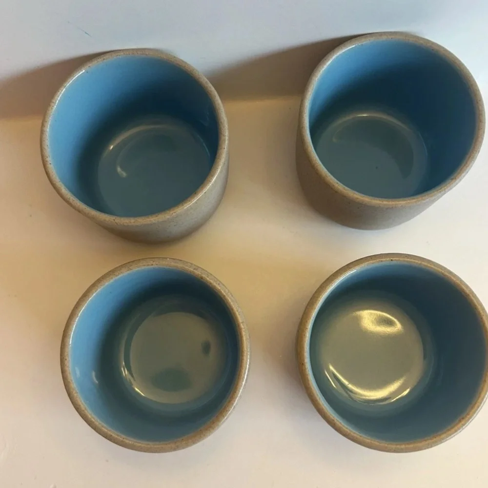 Vintage The Pigeon Forge Pottery Dogwood Cup 2" Tan And Blue Set Of 4 Pre-owned - Picture 3 of 6